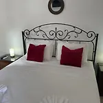 Ξενοδοχείο βενικούας 2*