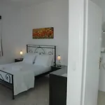 Venikouas 2*
