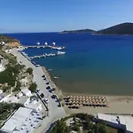 Venikouas 2* Platis Gialos (Sifnos)