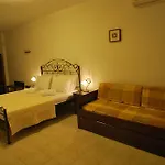 Venikouas Hotel 2*