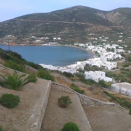 Venikouas 2* Platis Gialos (Sifnos)