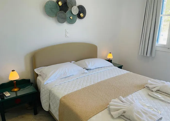 Venikouas 2* Platis Gialos (Sifnos)